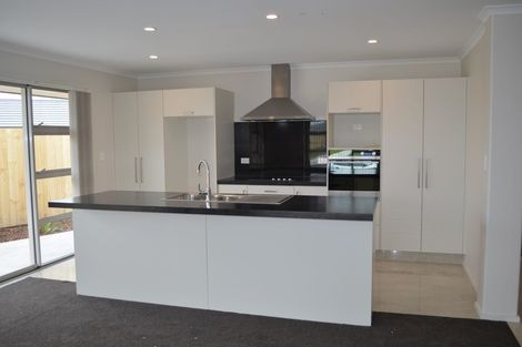 Photo of property in 16 Te Kio Crescent, Papamoa Beach, Papamoa, 3118