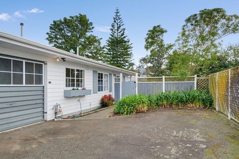 Photo of property in 10b Ihle Street, Terrace End, Palmerston North, 4410