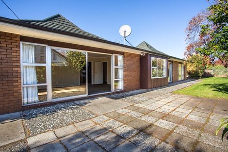 Photo of property in 21 Glenside Avenue, Ilam, Christchurch, 8041