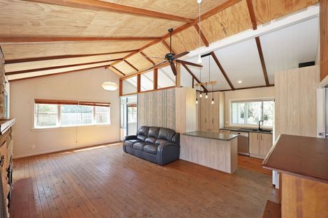 Photo of property in 14 Glendale Crescent, Holmes Hill, Oamaru, 9401