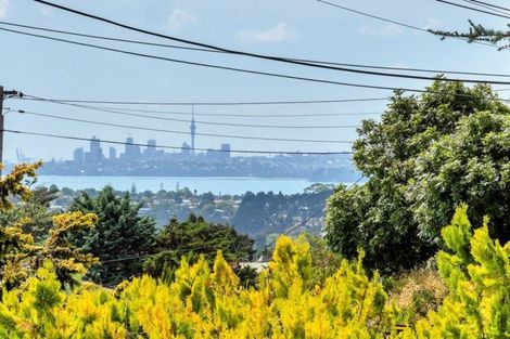 Photo of property in 92 Waimumu Road, Massey, Auckland, 0614