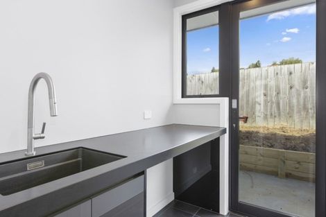 Photo of property in 1 Nore Street, Waihola, Milton, 9073