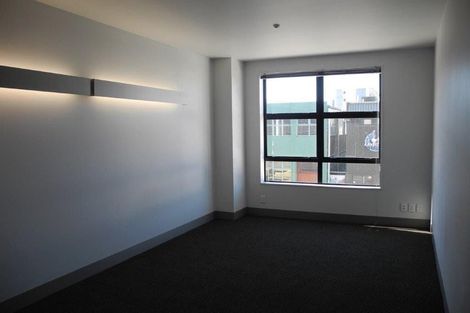 Photo of property in Urbane Apartments, 2/29 Webb Street, Mount Cook, Wellington, 6011
