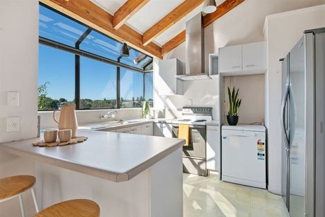 Photo of property in 4 Ferndown Close, Brookfield, Tauranga, 3110