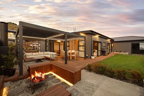 Photo of property in 3 Brodie Avenue, Arrowtown, 9302