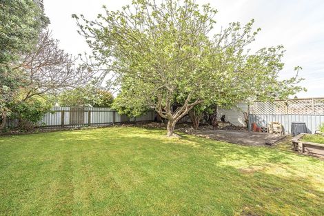 Photo of property in 51 Wikitoria Road, Putiki, Whanganui, 4501