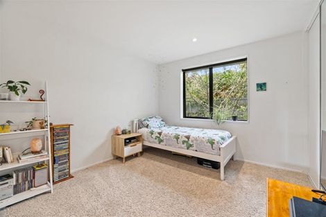 Photo of property in 16 Sutherland Drive, Kaiapoi, 7630