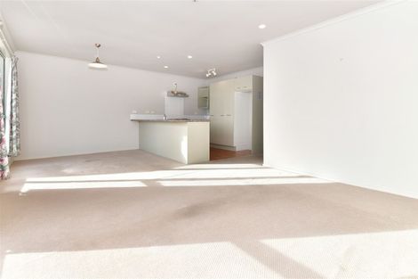 Photo of property in Santa Rosa, 11/340 Gulf Harbour Drive, Gulf Harbour, Whangaparaoa, 0930