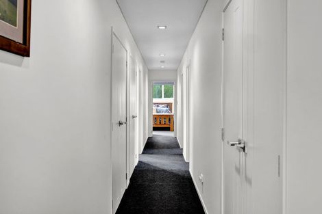 Photo of property in 7 Reremoana Close, Hawera, 4610