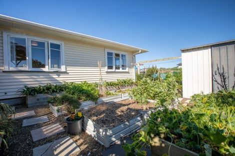 Photo of property in 52 Gawler Street, Te Horo Beach, Otaki, 5581