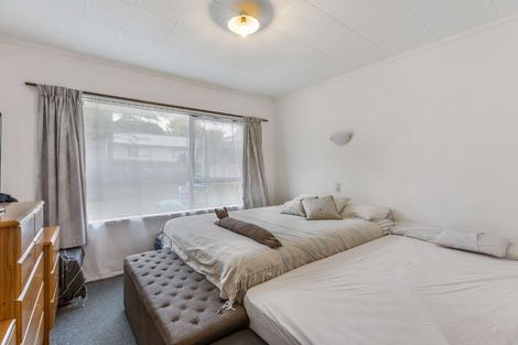 Photo of property in 2/3 Eagle Place, Red Beach, 0932