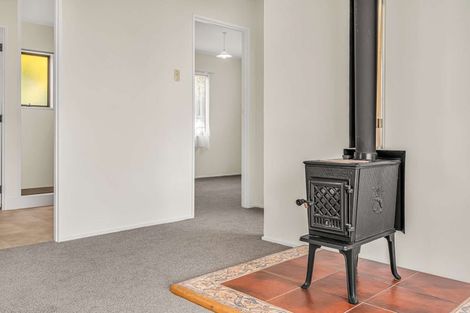 Photo of property in 14b Kauri Drive, Waiuku, 2123