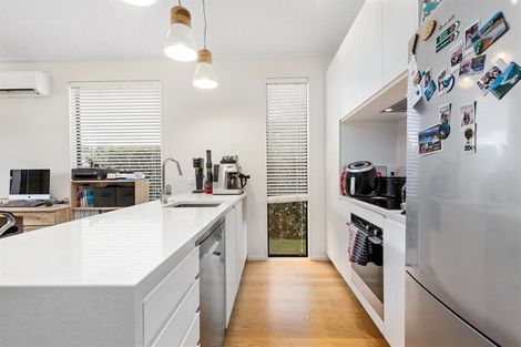 Photo of property in 2/39 Cherry Blossom Avenue, Frankton, Queenstown, 9300