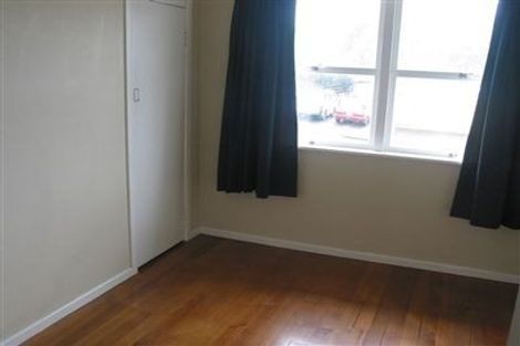 Photo of property in 3/19 Lake Pupuke Drive, Takapuna, Auckland, 0622