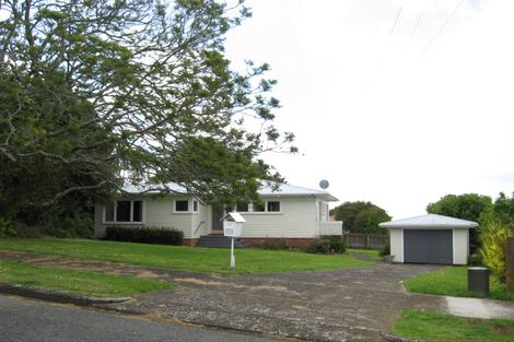 Photo of property in 11 Bilkey Avenue, Pukekohe, 2120