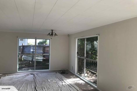 Photo of property in 12 Ashmore Place, Favona, Auckland, 2024