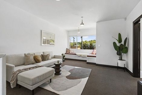 Photo of property in 15 Mills Road, Brooklyn, Wellington, 6021