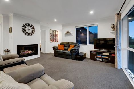 Photo of property in 95 Princess Street, Waitara, 4320