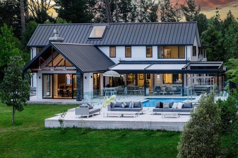 Photo of property in 16 Collings Drive, Lucas Heights, Albany, 0793