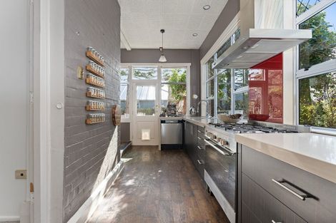 Photo of property in 20 Hargest Crescent, Saint Kilda, Dunedin, 9012