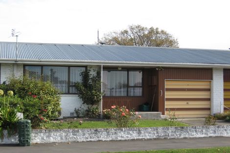 Photo of property in 1a Colman Avenue, Sockburn, Christchurch, 8042