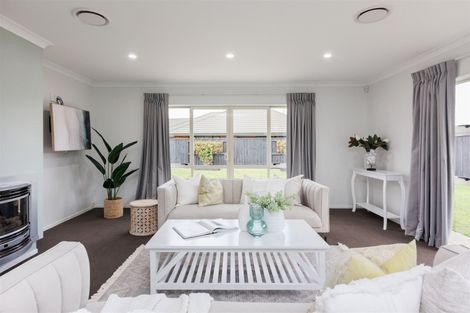 Photo of property in 3 Masefield Terrace, Kelvin Grove, Palmerston North, 4414