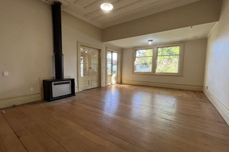 Photo of property in 75 Grey Street, Onehunga, Auckland, 1061