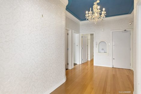 Photo of property in Anscombe Apartments, 212 Oriental Parade, Oriental Bay, Wellington, 6011
