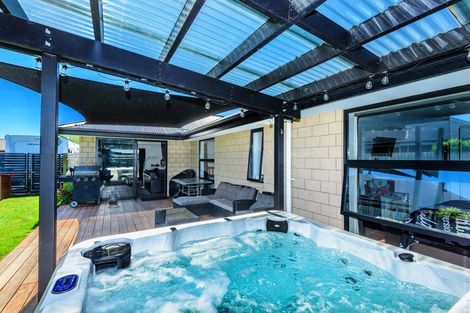 Photo of property in 11 Chert Street, Rolleston, 7614