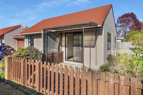 Photo of property in 1/840 Main North Road, Belfast, Christchurch, 8051