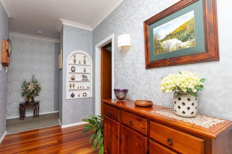 Photo of property in 29 Guy Street, Dannevirke, 4930