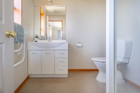 Photo of property in 25 Hannah Place, Holmes Hill, Oamaru, 9401