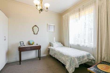 Photo of property in 5 Fitzroy Road, Bluff Hill, Napier, 4110