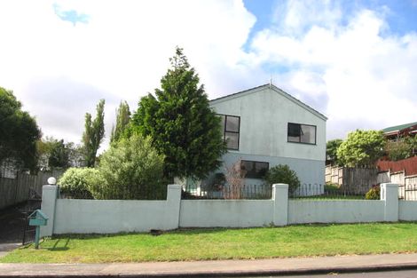 Photo of property in 19 Sungrove Rise, Sunnyvale, Auckland, 0612