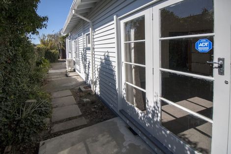 Photo of property in 92 Mackworth Street, Woolston, Christchurch, 8062