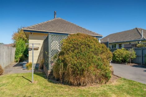 Photo of property in 69 Winters Road, Redwood, Christchurch, 8051