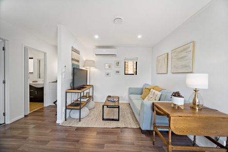 Photo of property in 26 Fratley Avenue, Farm Cove, Auckland, 2012