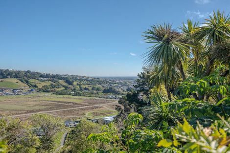 Photo of property in 80b Hackthorne Road, Cashmere, Christchurch, 8022