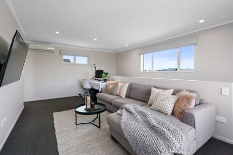 Photo of property in 1 Boyce Crescent, Cambridge, 3434