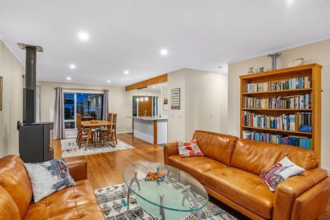 Photo of property in 46 Sylvan Avenue, Waikanae, 5036