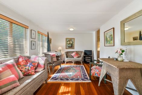 Photo of property in 125 Koutu Road, Kawaha Point, Rotorua, 3010