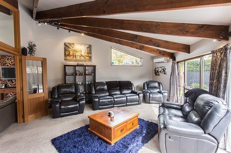 Photo of property in 59 Westgrove Avenue, Avonhead, Christchurch, 8042