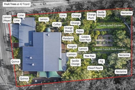 Photo of property in 42 Tizard Road, Birkenhead, Auckland, 0626