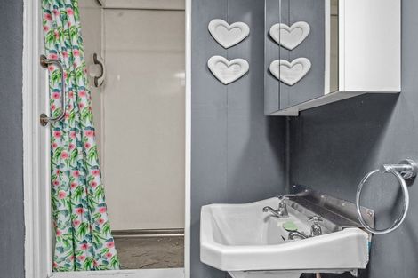 Photo of property in 5 Ednam Street, Roxburgh, 9500