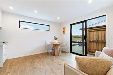 Photo of property in 50 Muster Road, Jacks Point, 9371