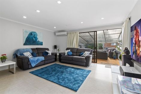 Photo of property in 38 Normanton Street, Glenfield, Auckland, 0629