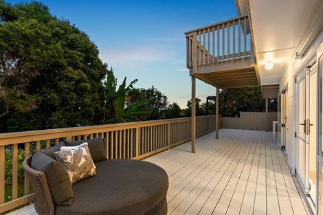 Photo of property in 42 Grenada Avenue, Forrest Hill, Auckland, 0620