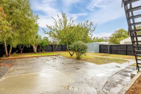 Photo of property in 102 Eureka Street, Aranui, Christchurch, 8061