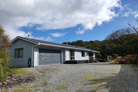 Photo of property in 34 Oxford Street, Taylorville, Greymouth, 7805