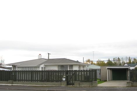 Photo of property in 72 Ajax Street, Milton, 9220